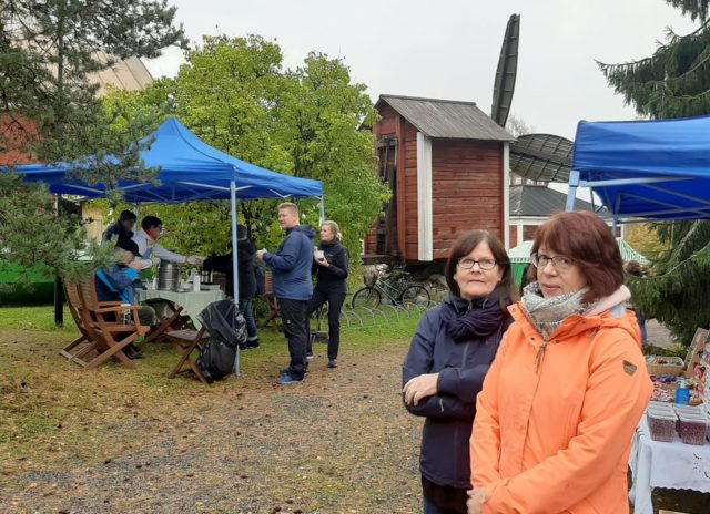 Kannuksen maalaismarkkinoilla